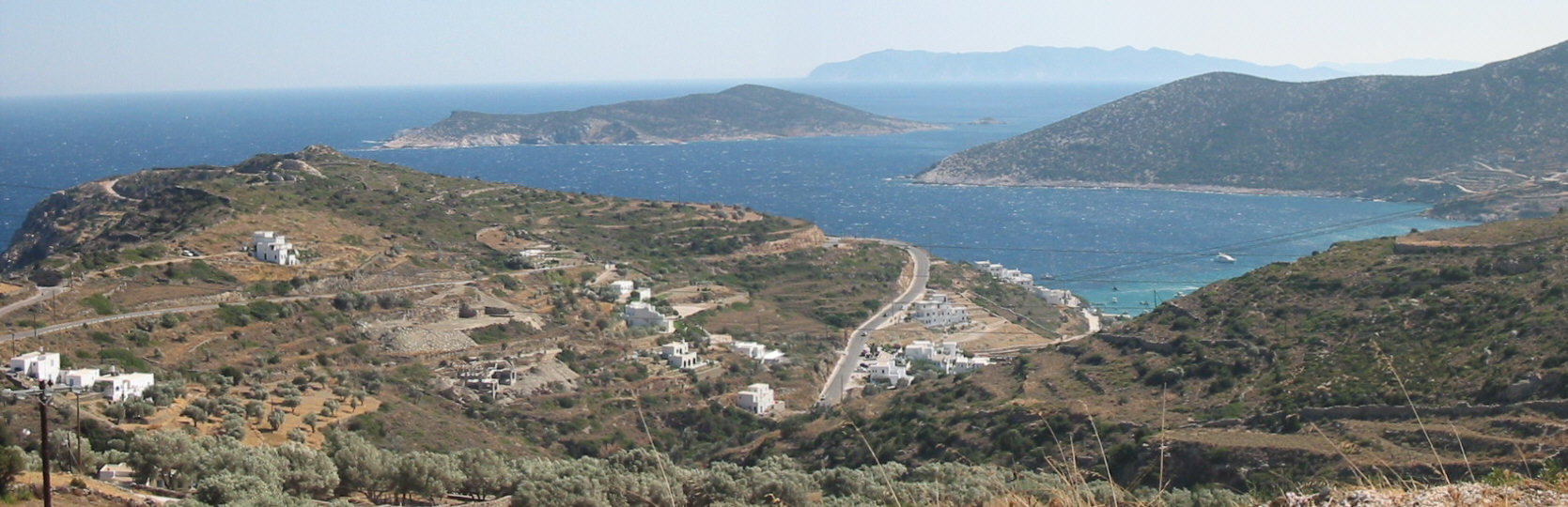 Sifnos Südosten Bucht Blick auf Milos im Hintergrund